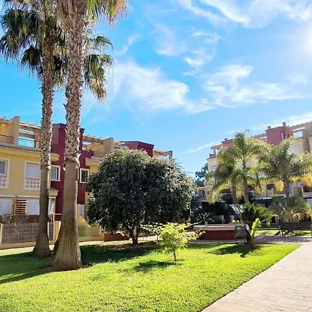 Belvedere By Costa شقة *